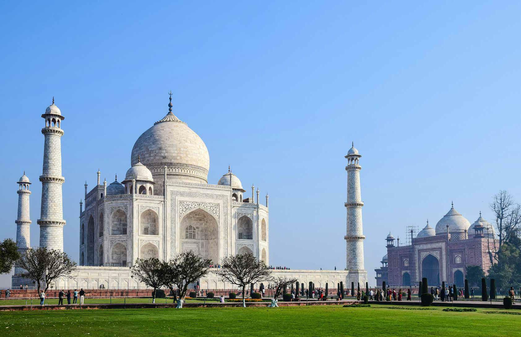 Tips for Shooting Iconic Landmarks Without Making Them Cliché